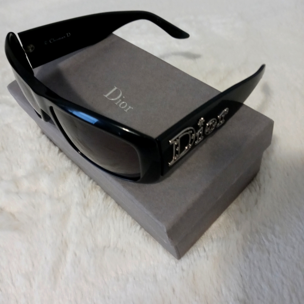 Dior black sunglasses